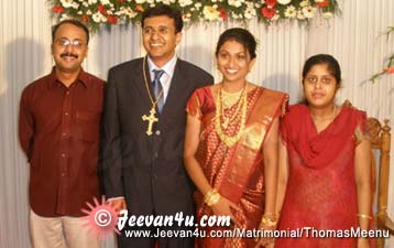 Thomas Meenu Wedding Albums